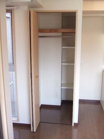 コンフォール南森町の物件内観写真